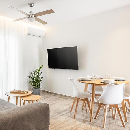 Minimalist Apartment Near The Airport And The City Center Kanali  Exterior photo